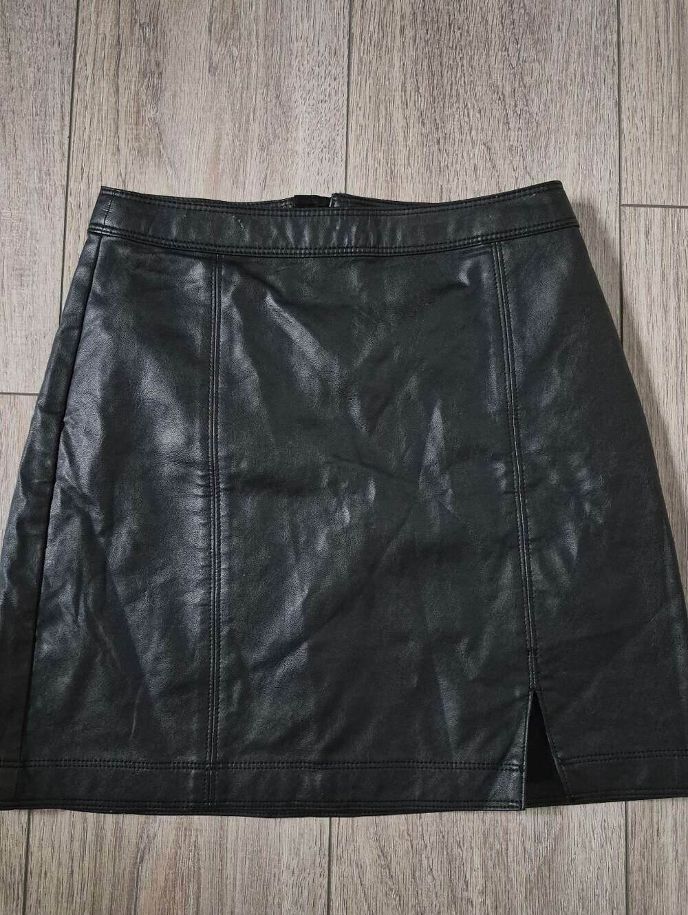 Abercrombie & Fitch Black Faux Leather Mini Skirt with Side Slit Size XS